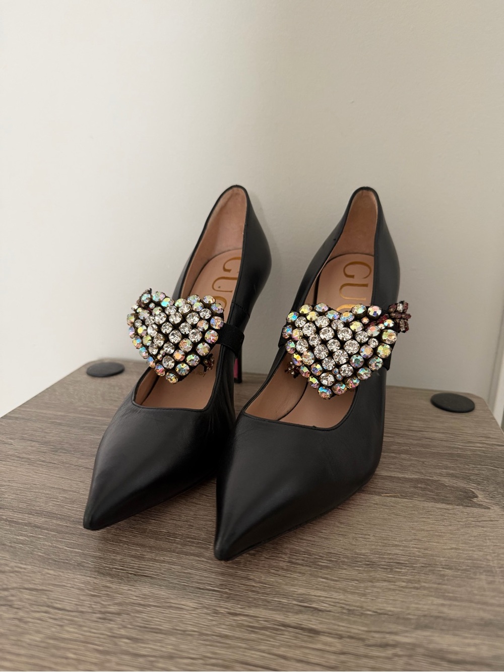 Gucci Black Crystal Heart Brooch Pointed Toe Pumps with Pink under